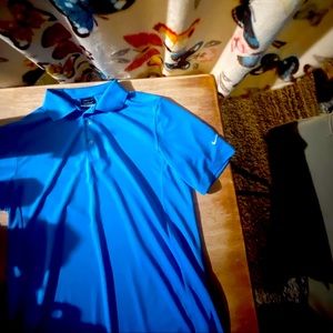 Mens Nike golf shirt